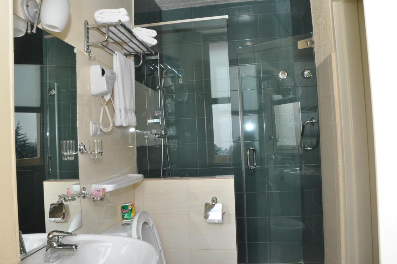 Addis Regency Hotel الغرفة الصورة